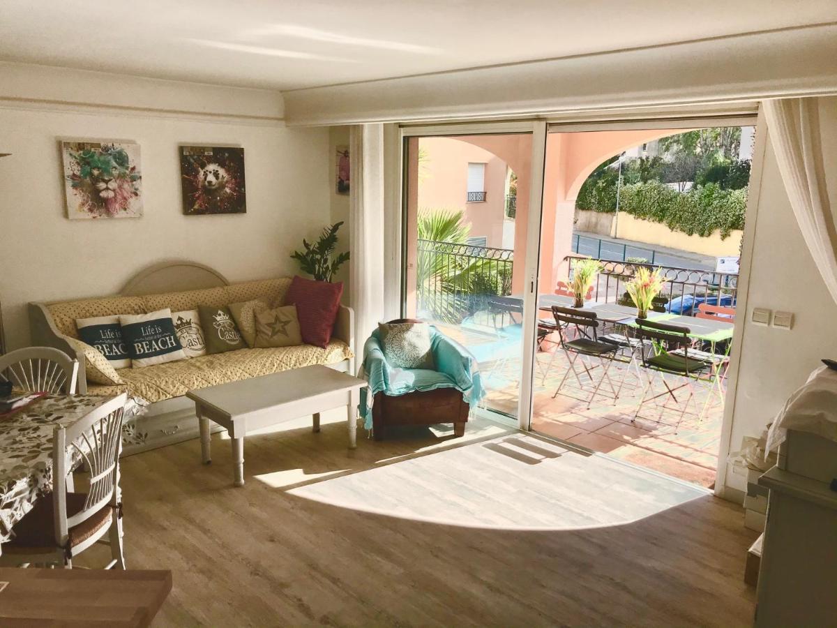 Residence 4 Etoiles Port Marine Sainte-Maxime Zewnętrze zdjęcie