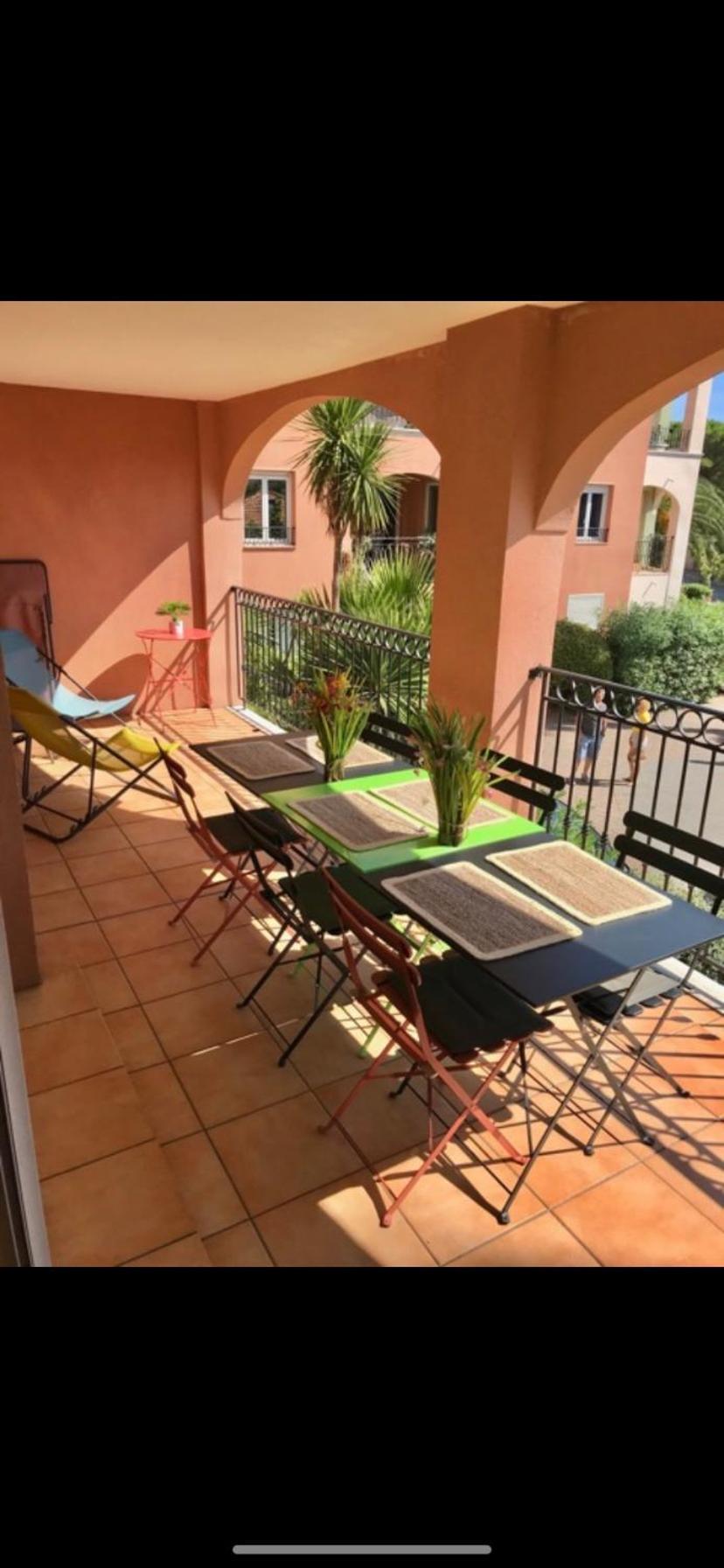 Residence 4 Etoiles Port Marine Sainte-Maxime Zewnętrze zdjęcie